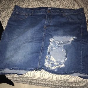 Denim ripped skirt